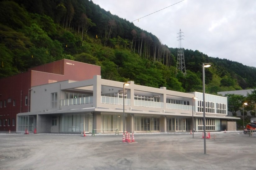 府中中央小学校