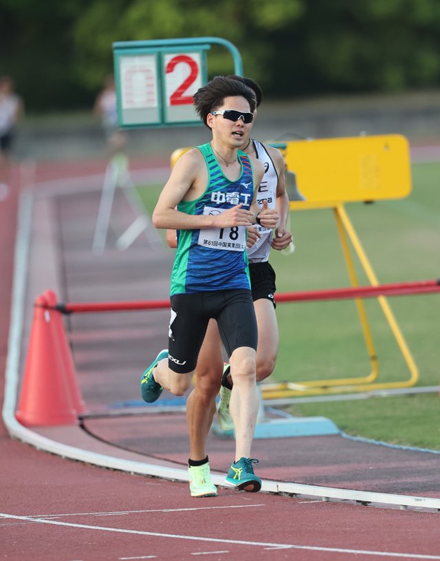 井上選手